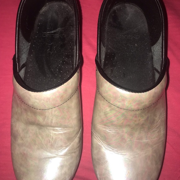 Danskos - Picture 4 of 5